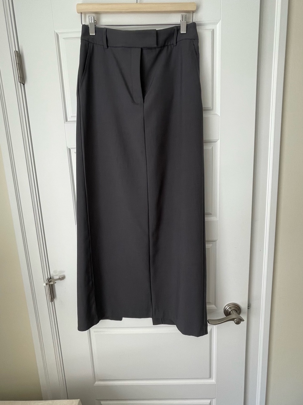 Classic B Maxi Skirt - Sleek Straight Silhouette